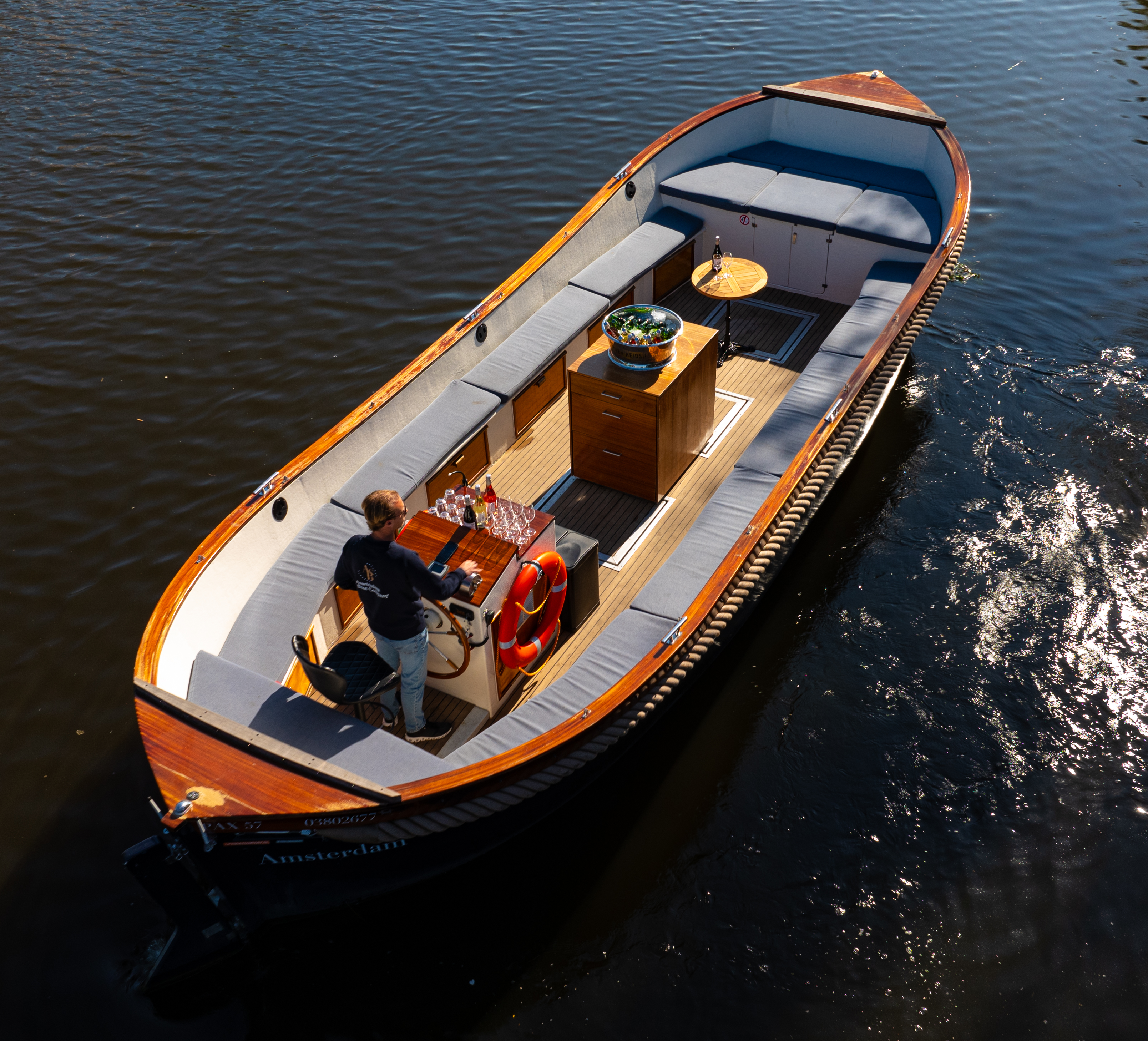 Sloep Mosi Jo — Amsterdam Boat Company