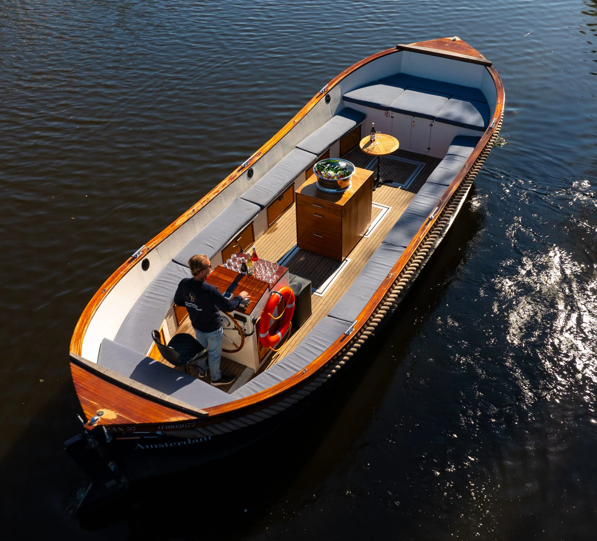 Sloep Mosi Jo — Amsterdam Boat Company